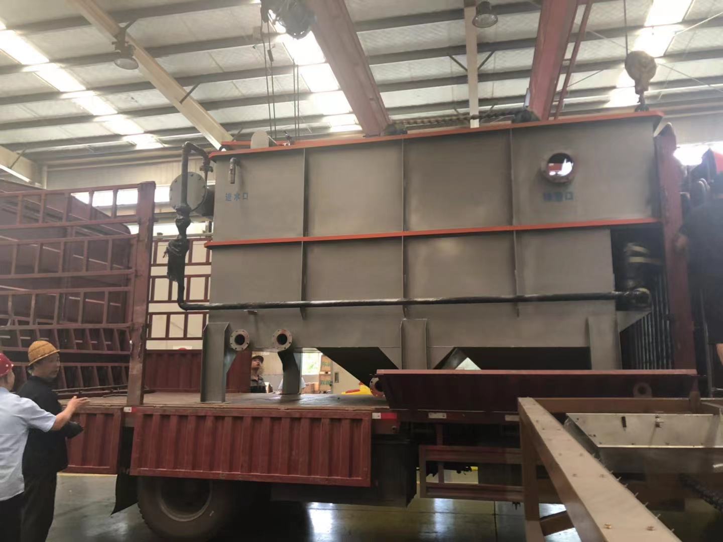 银色气浮机发货  (1).jpg